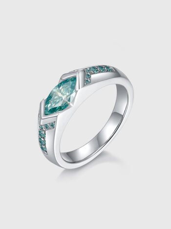 Affordable Unisex Moissanite Ring in Pure Silver